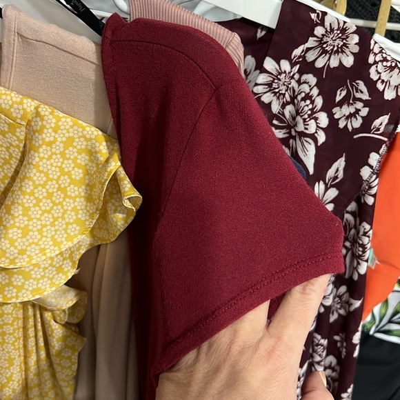 ‼️FINAL SALE‎ MUST GO‼️🩷✨Gorgeous Dark Red Dress - Size M✨🩷 - Picture 6 of 6